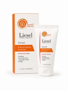 ضدآفتاب بی رنگ SPF50 لایسل مدل سان سل 40میل مناسب نرمال تا خشک Liesel ضدآفتاب بی رنگ SPF50 لایسل مدل سان سل 40میل مناسب نرمال تا خشک Liesel