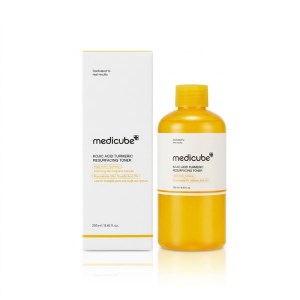 تونر ضدلک و روشن کننده 250میل مدیکیوب medicube مدل کوجیک اسید KOJIC ACID TURMERIC